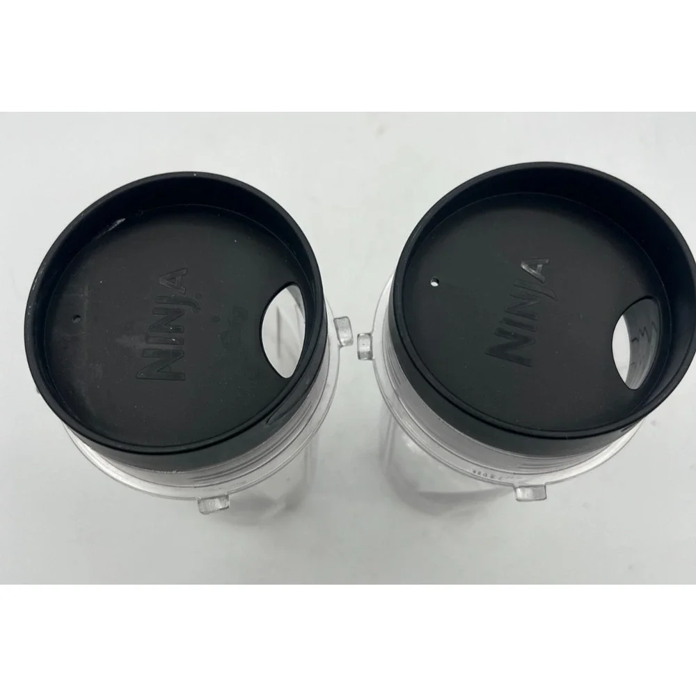 Ninja Blender Single Serve Cups with Sip Lids Clear Replacement Lot of 2